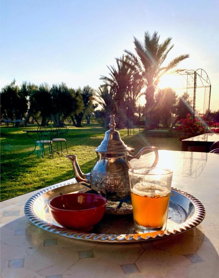 Marrakech Retreat Hotel Srarhna Екстериор снимка